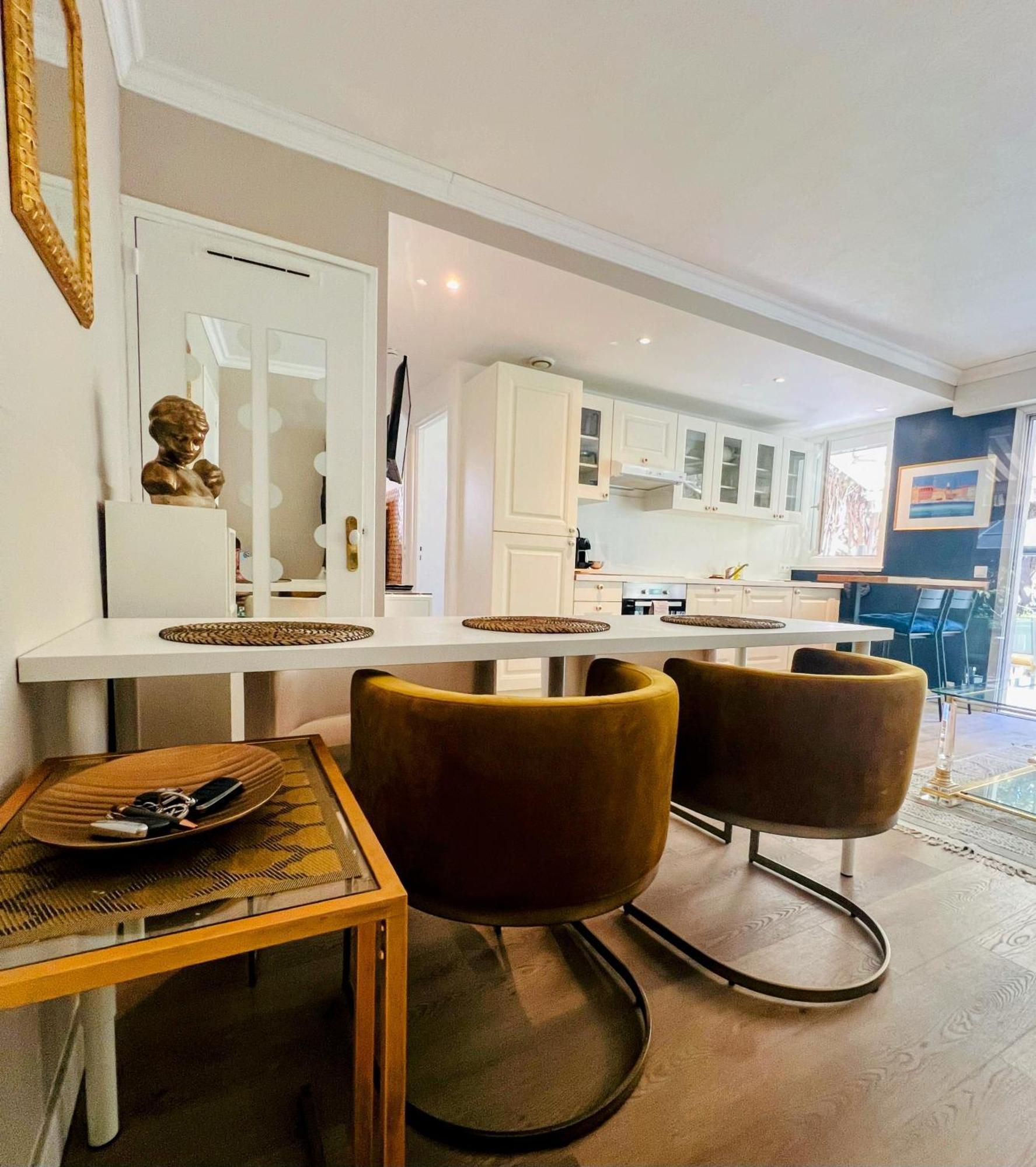 Superbe Appartement Avec Terrasse Jardin Et Parking Prive Сен Тропе Екстериор снимка