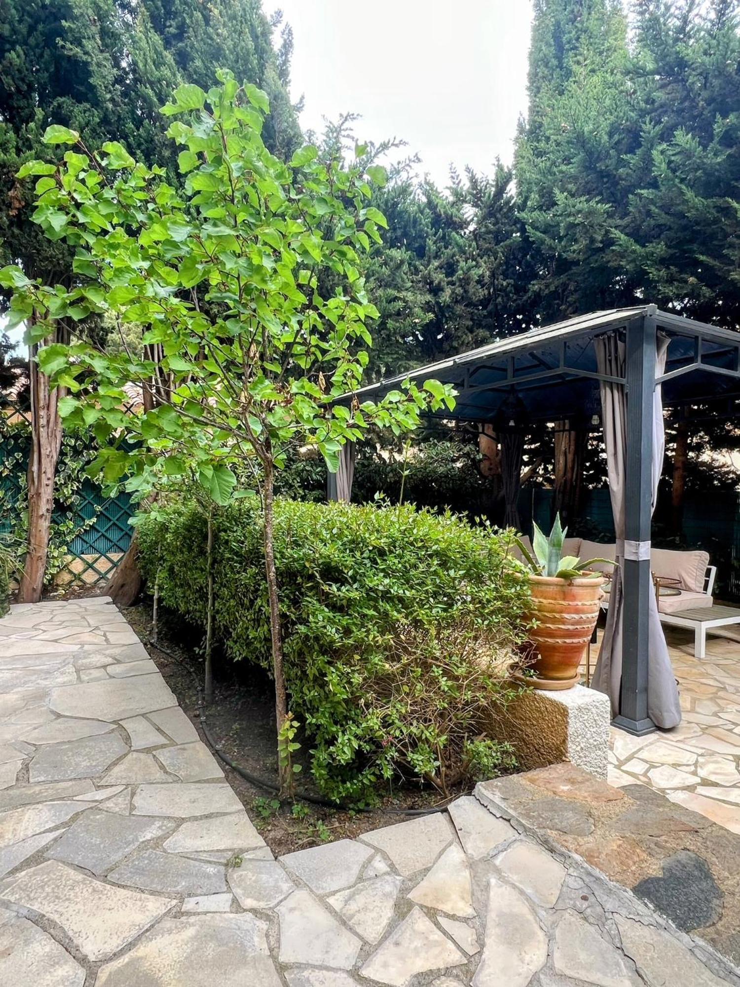Superbe Appartement Avec Terrasse Jardin Et Parking Prive Сен Тропе Екстериор снимка